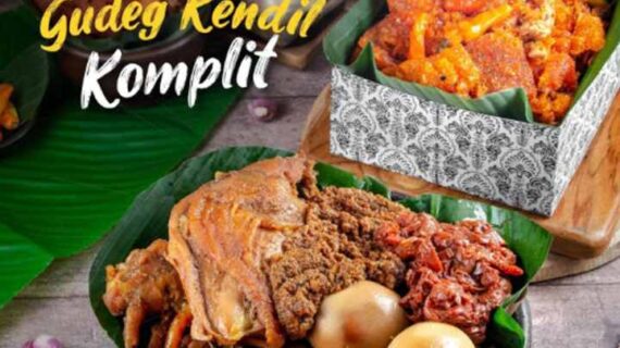 23 Tempat Kuliner dan Makanan Khas Jogja Paling Terkenal