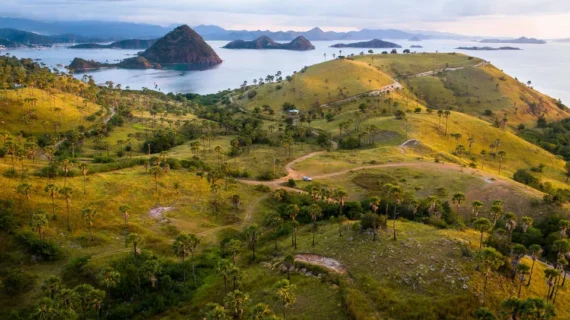 Liburan ke Labuan Bajo: Panduan Lengkap, Harga Tiket, dan Tips Hemat