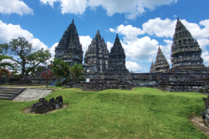Exploring the Impact of Digital Trends on Tourism: A Case Study of Yogyakarta